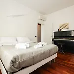 Visit Apartamento Modena