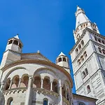 Visit Apartamento Modena