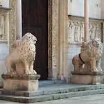 Visit * Modena
